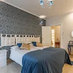 Apartment Armea *